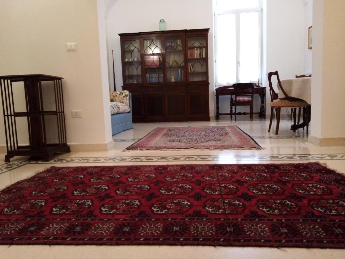 Bed and Breakfast Dimora Storica Le Perle Lecce Exterior foto