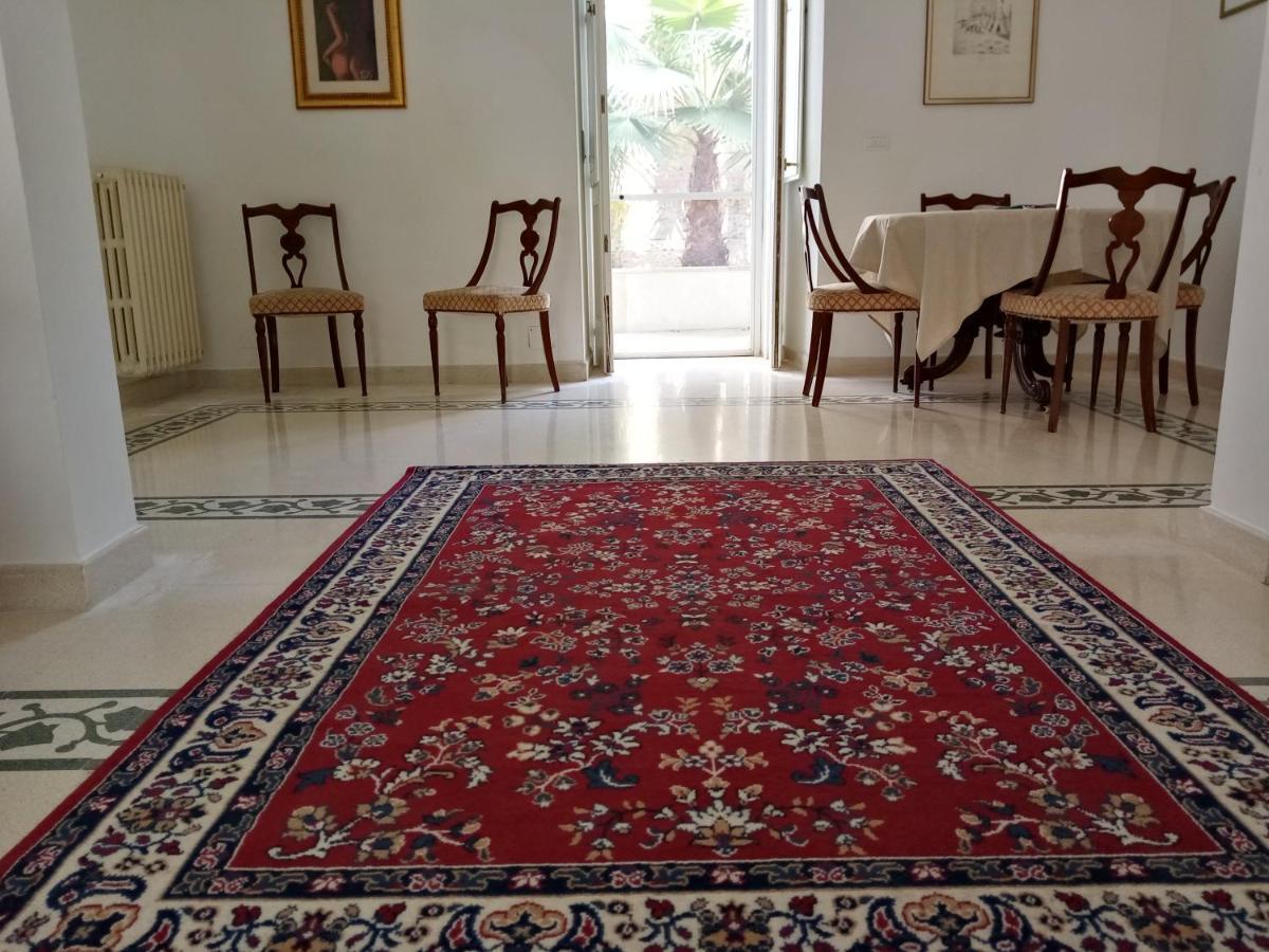 Bed and Breakfast Dimora Storica Le Perle Lecce Exterior foto